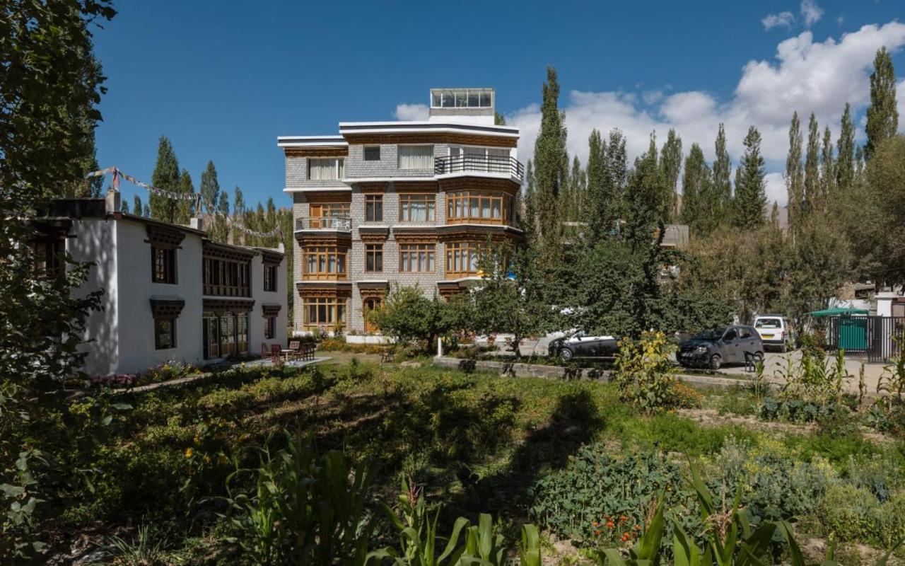 Hotel Reenam Leh Exterior photo